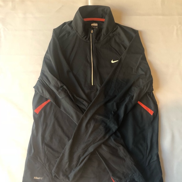 Nike Fit Dry, Outdoor Training Jacket, Size L - Picture 2 of 4